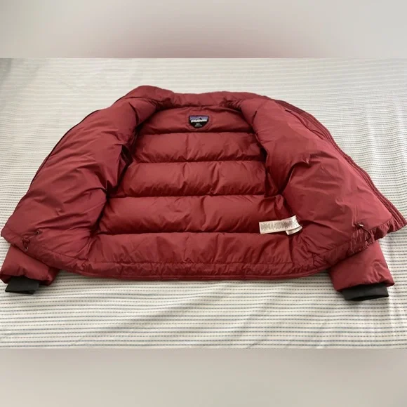 Patagonia Silent Down Jacket - Picture 9 of 11